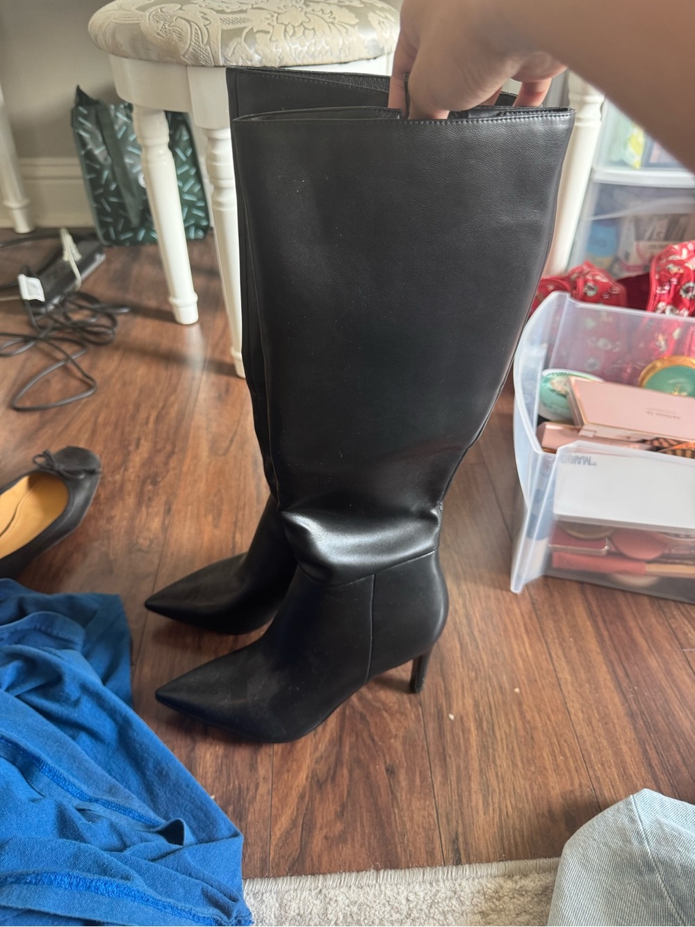 Women's Black Knee-High Pointed Toe Stiletto Boots